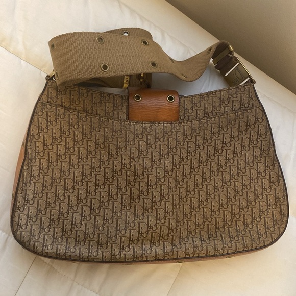 Dior
Pre-Owned Sac Porté Épaule Street Chic - Picture 2 of 7